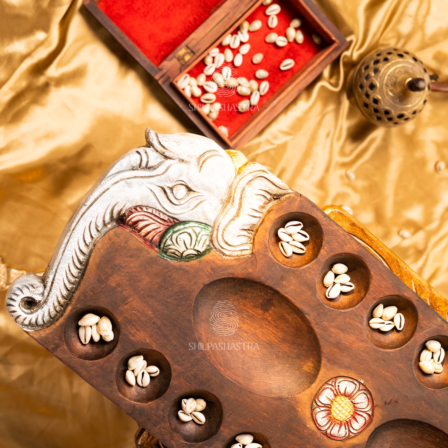 Hand Carved Mahogany Pallanguli Board with Elephant Motif – Traditional Mancala Game