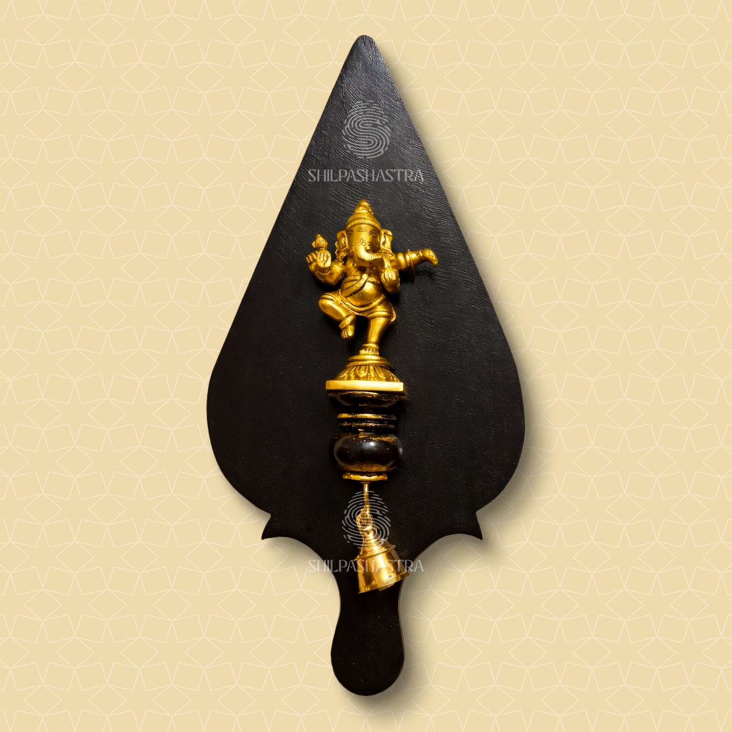 Handcrafted Brass Sothupalagai Dancing Ganesha Wall Hanging – Traditional Ganesha Wooden Wall Decor