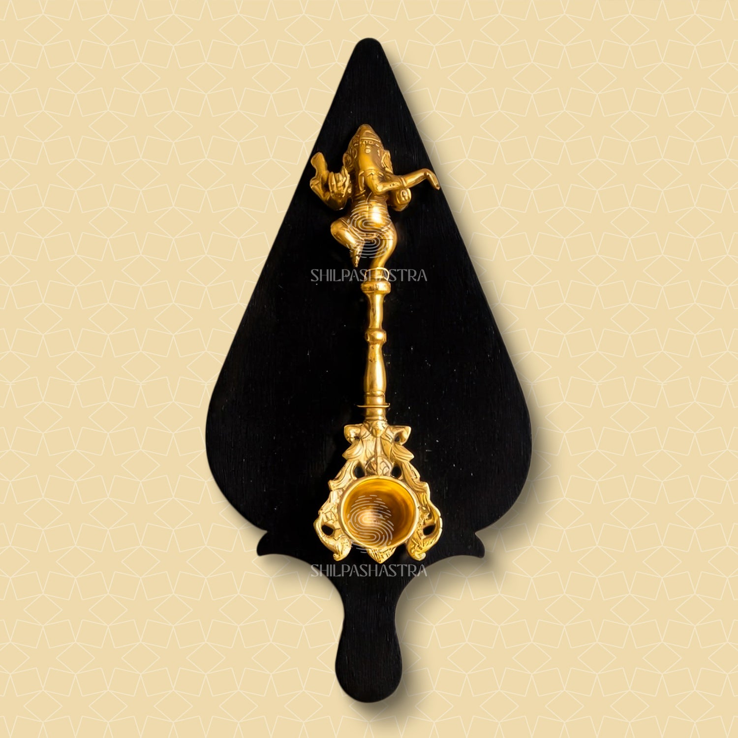 Handcrafted Brass Sothupalagai Uthrani Spoon Wall Hanging – Traditional Ritual Wooden Wall Decor