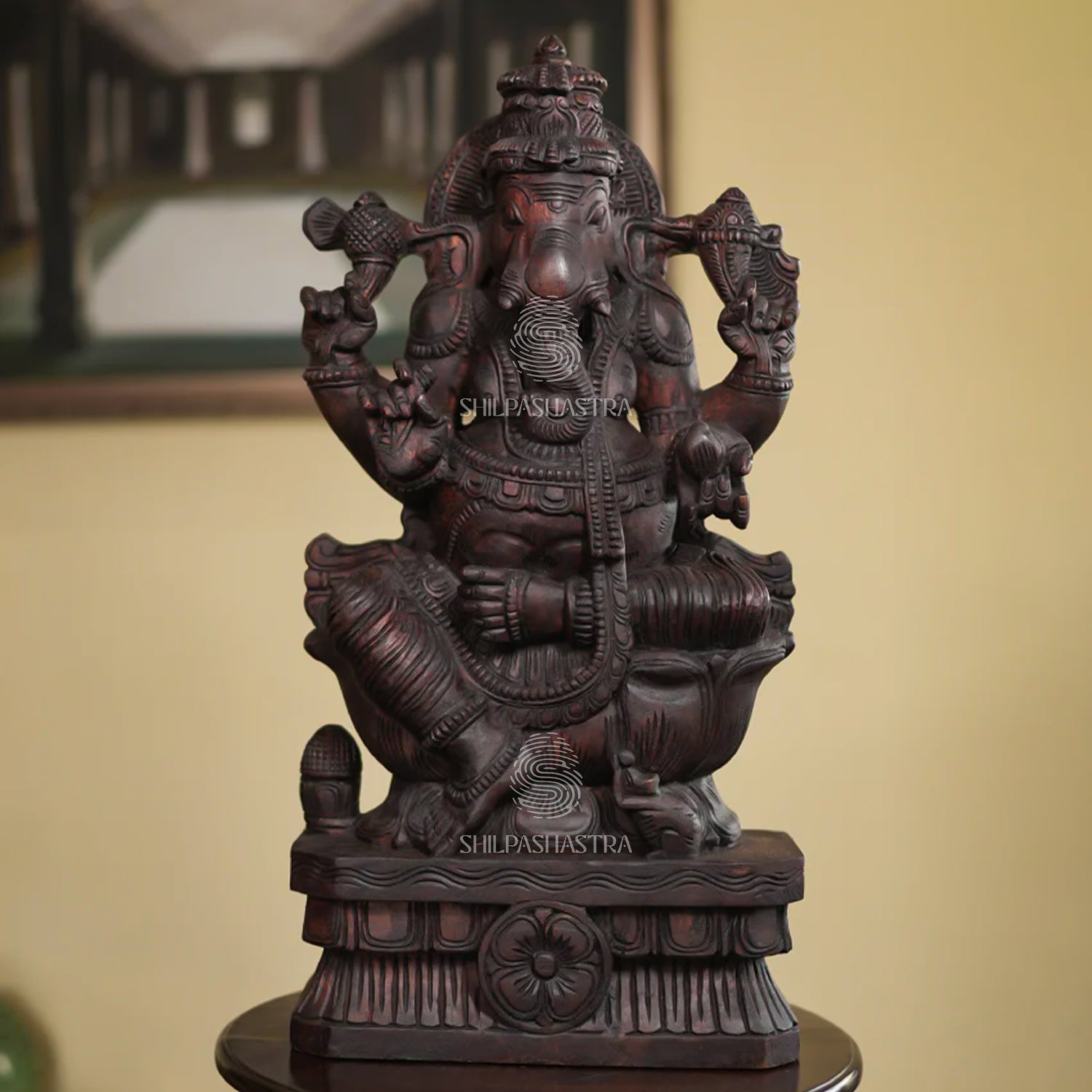 Sri Vinayaka Ganesha Idol – Handcrafted South Indian Art