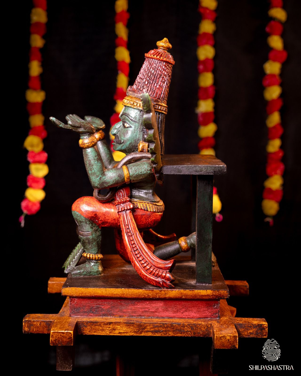 Garuda Vahanam Handcrafted Wooden Idol – Traditional South Indian Art