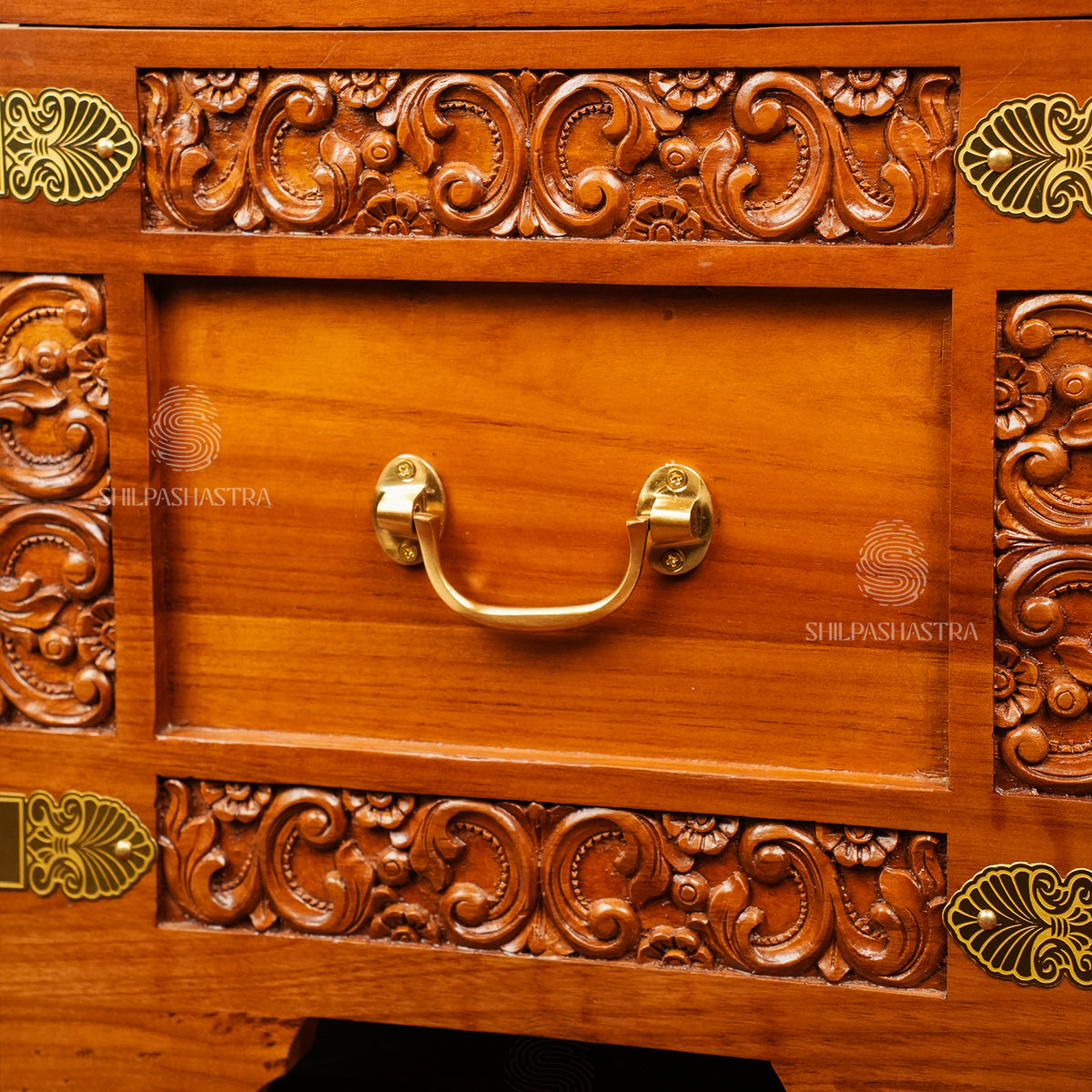 Handcrafted Teak Wood Golu Padi Box | Shilpashastra