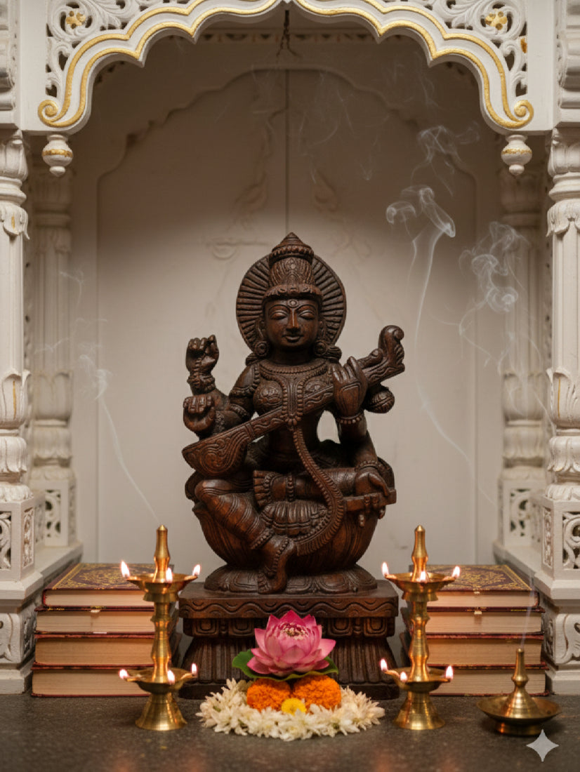 Goddess Saraswathi Idol – Traditional South Indian Art