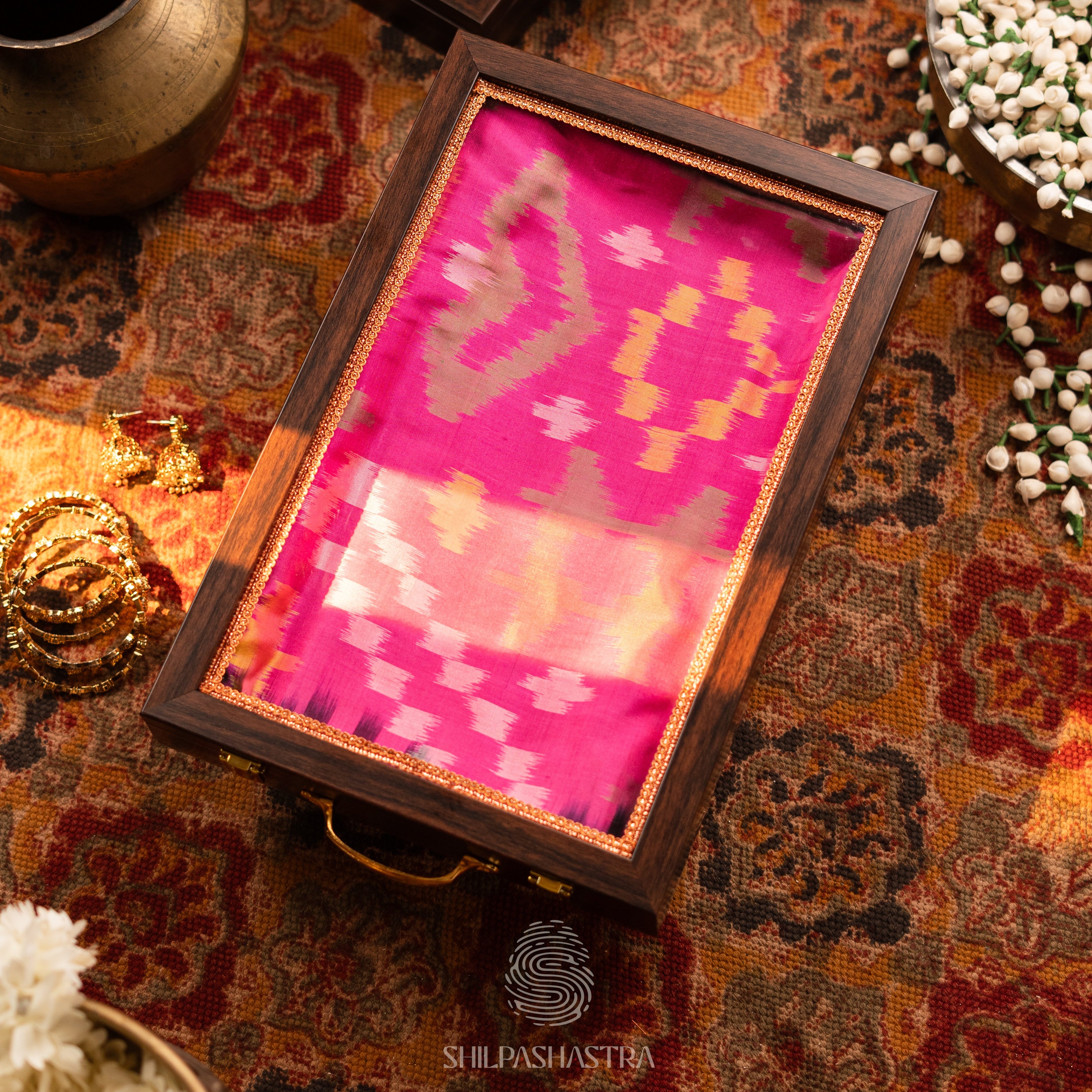 Saree Box - Transparent