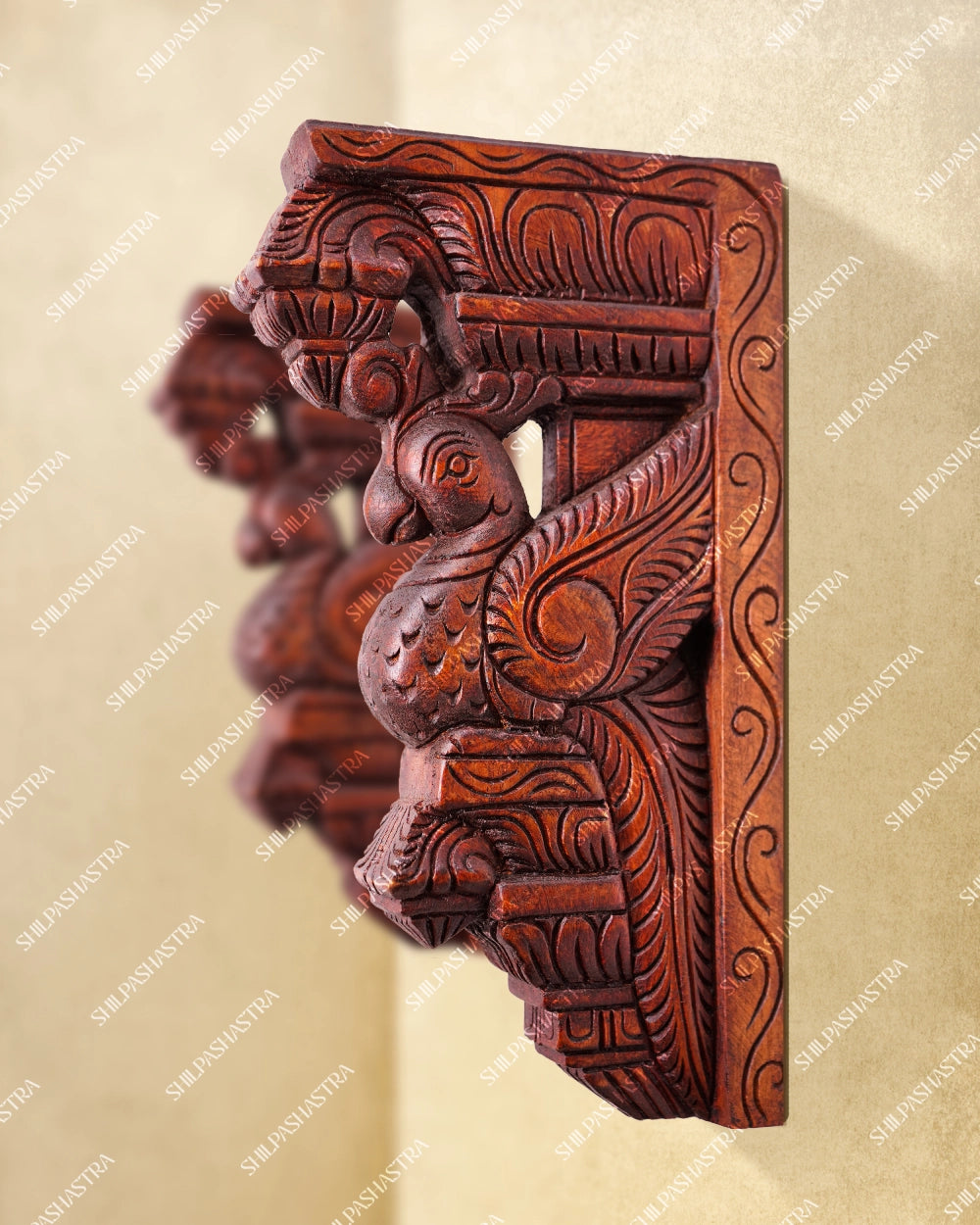 Parrot Motif Hand-Carved Wooden Ornamental Bracket – Medium