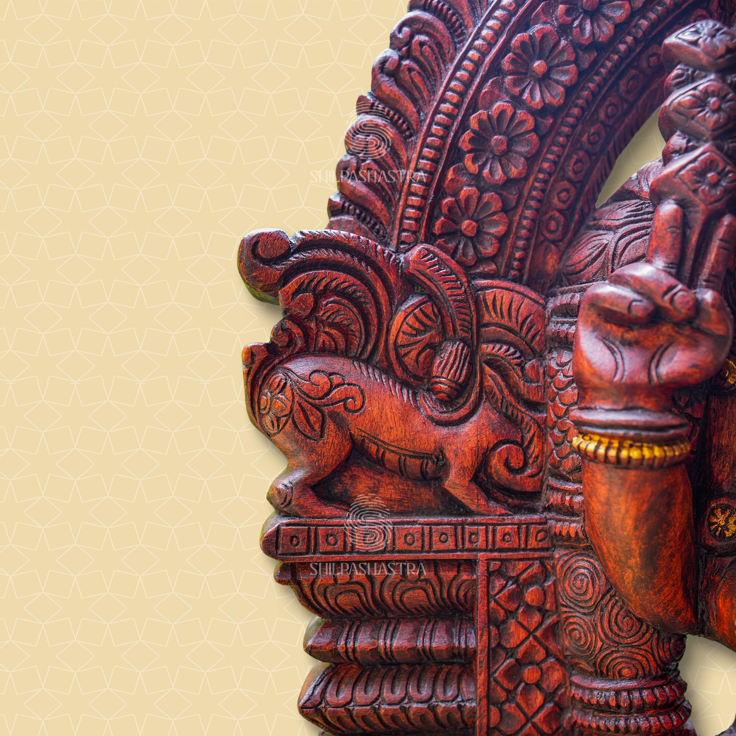 Maavalinga Murugar Wooden Idol – 34 Inch Hand-Carved Tiruchendur Murugan Sculpture