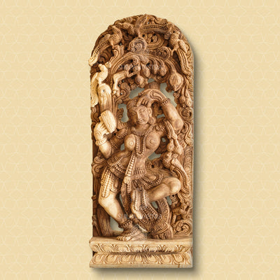 Kannadi Paavai (Darpana Dharini) Hand-Carved Vaagai Wood Sculpture – Traditional Temple Art Wall Décor