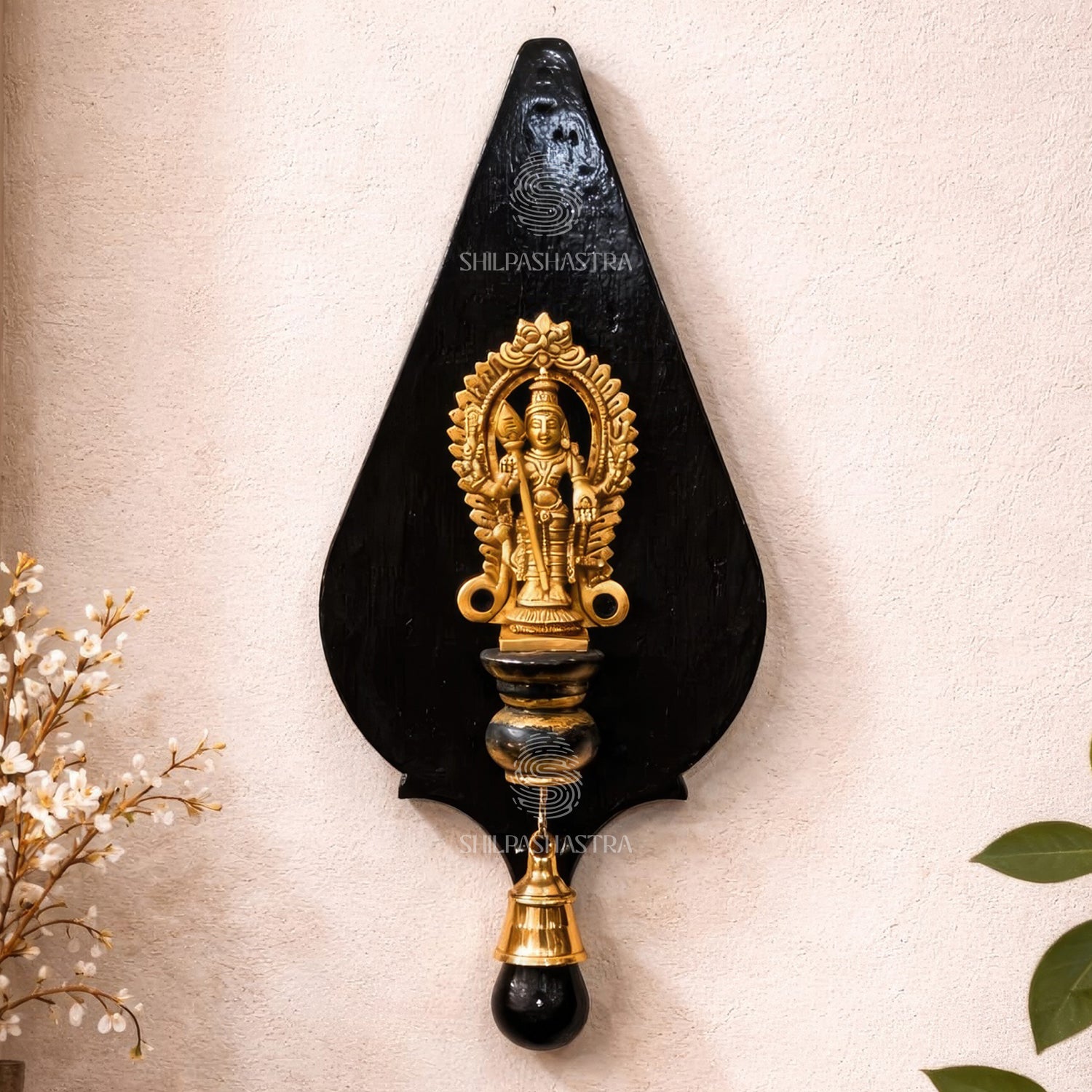 Brass Metal Sothu Pazhagai Murugan – Traditional South Indian Temple Art