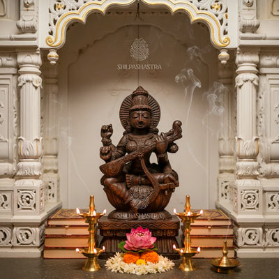 Goddess Saraswathi Idol – Traditional South Indian Art