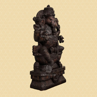 Sri Vinayaka Ganesha Idol – Handcrafted South Indian Art