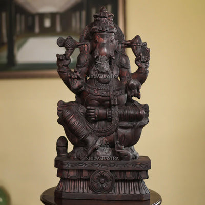 Sri Vinayaka Ganesha Idol – Handcrafted South Indian Art