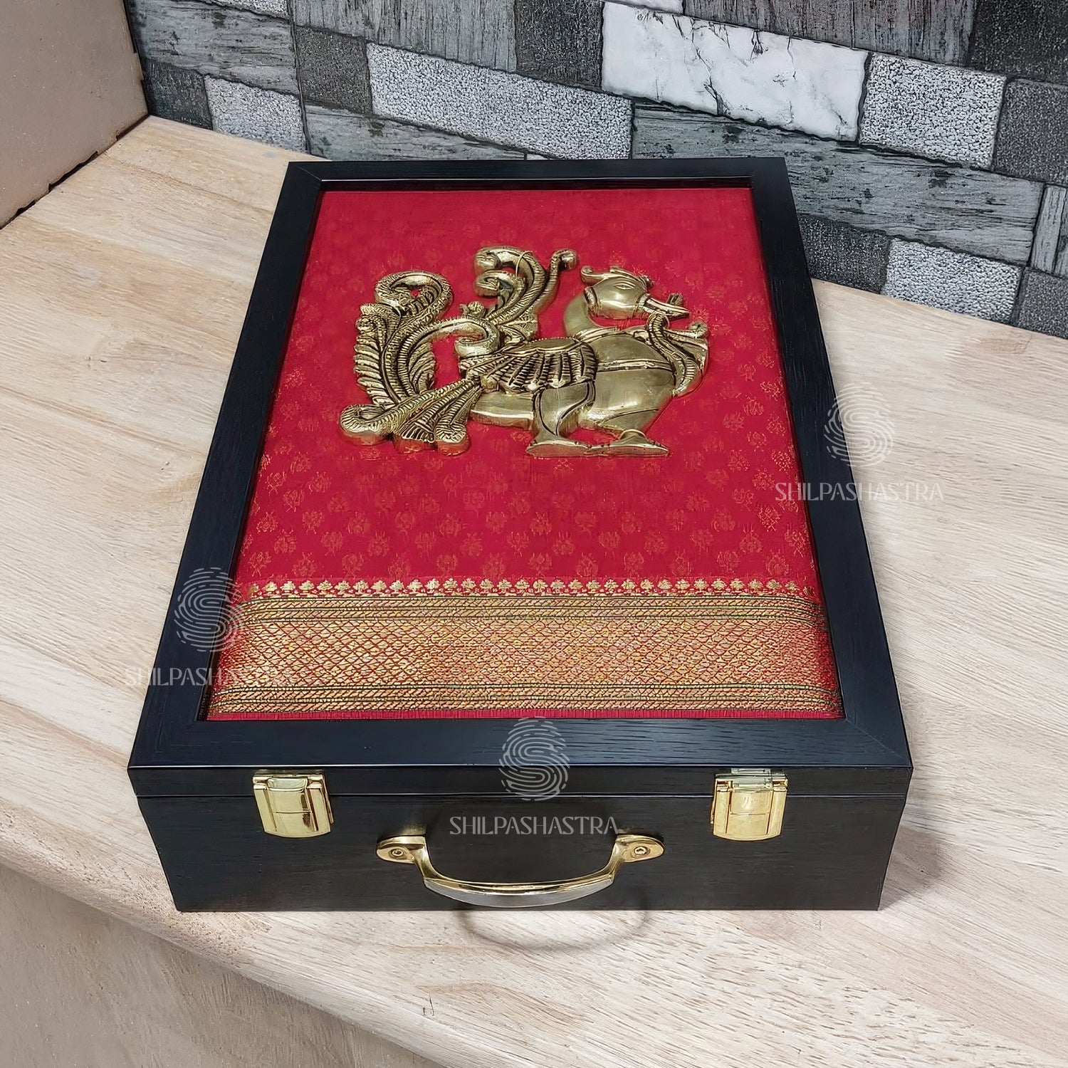 Premium Brass Annam Wedding Saree & Veshti Double Box – Traditional Gift Box (14 × 9 × 2.75 Inches)