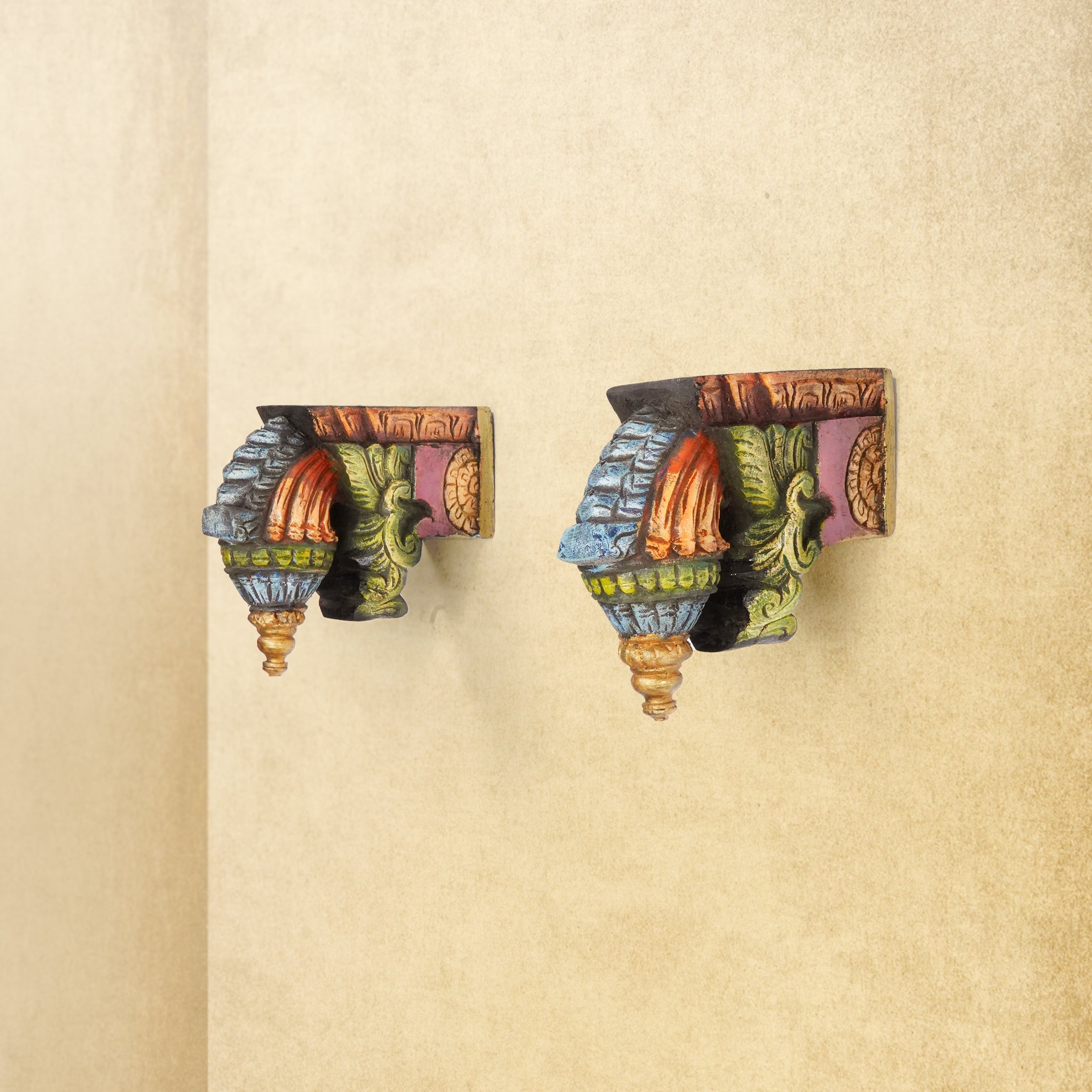 Shilpashastra_wood_scuplture_ Wooden Wall Brackets 