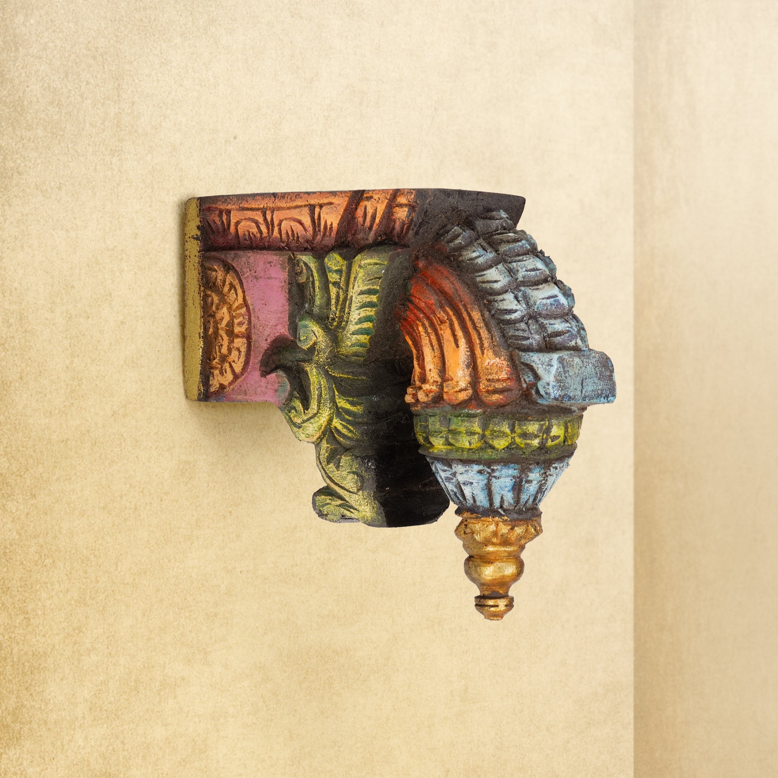 Shilpashastra_wood_scuplture_ Wooden Wall Brackets 