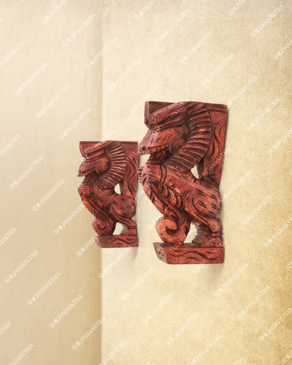 Yazhi Hand-Carved Wooden Ornamental Bracket – Small