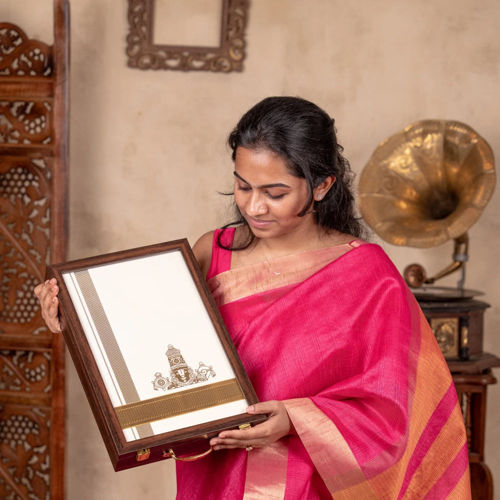 Veshti Box - Perumal Motif